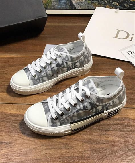 dior low-top sneakers